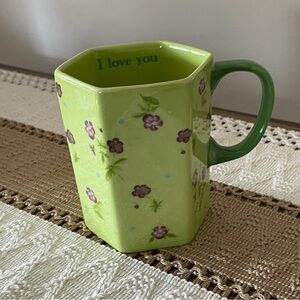 NWOT Brand New Anthropologie Green Floral Hexagon I love you Mug